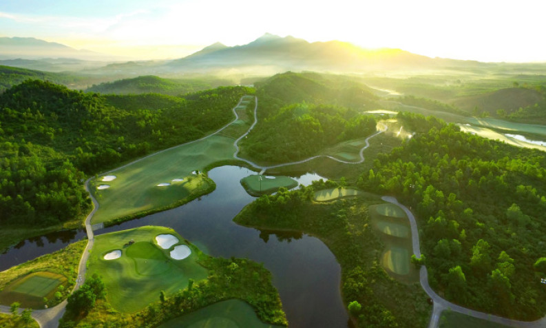 4 khu nghỉ dưỡng kết hợp sân golf Việt vào top tốt nhất thế giới