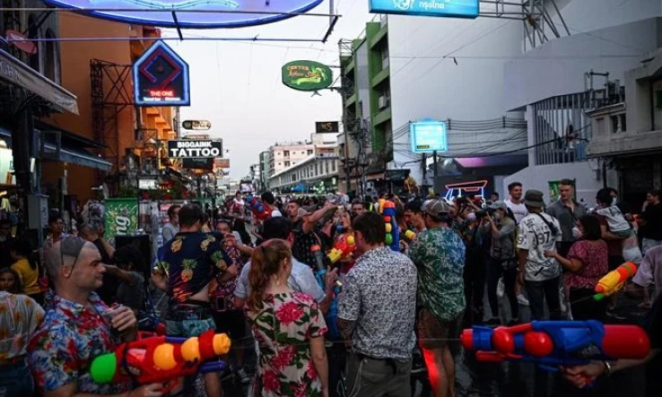 Thái Lan cho tụ điểm giải trí tại 4 tỉnh được mở cửa đến 4 giờ sáng