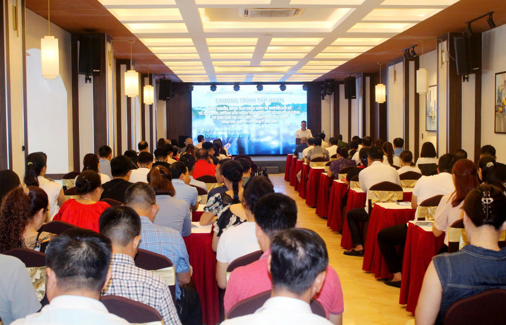 Móng Cái có hệ thống khách sạn đảm bảo chất lượng phục vụ những đoàn khách du lịch MICE, kết hợp hội thảo, nghỉ dưỡng.