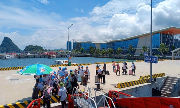 Khẳng định thương hiệu du lịch biển đảo Vân Đồn – Cô Tô