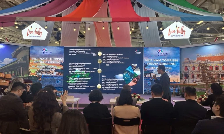 Việt Nam quảng bá điểm đến tại Đức với thông điệp “Live fully in Vietnam”