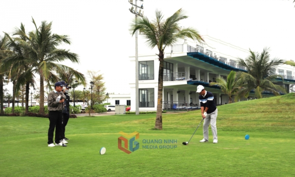  Phát triển sân golf thu hút dòng khách du lịch cao cấp