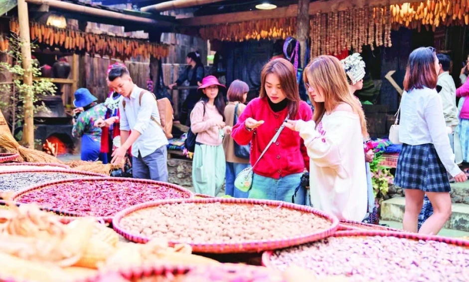 Sôi động du lịch dịp lễ 30/4-1/5
