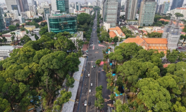 Vé máy bay và khách sạn TP Hồ Chí Minh một tuần trước lễ 30/4 thế nào?