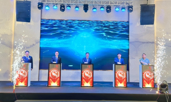 Khai mạc Mùa du lịch hè Vân Đồn 2025