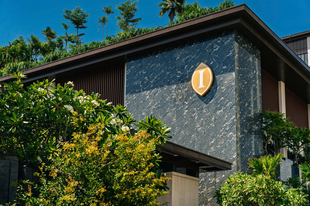 Khu nghỉ dưỡng InterContinental Halong Bay chính thức đón khách đúng ngày truyền thống ngành Du lịch Việt Nam (9/7)